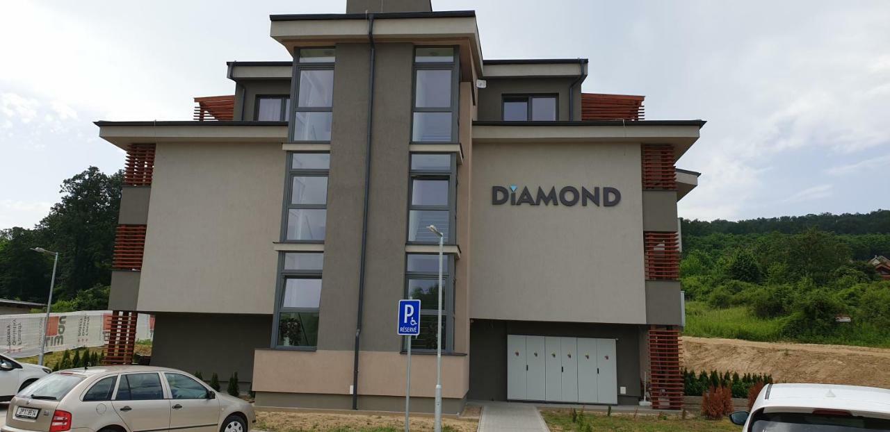 Apartmanovy Dom Diamond Apartman Sima Podhájska Exterior photo
